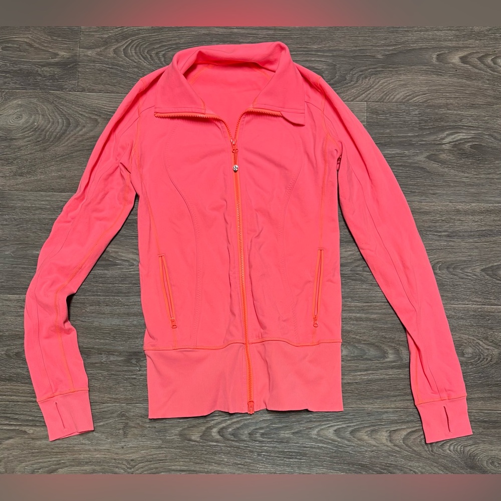 Women's Lululemon Size 4 Nice Asana Coral Jacket